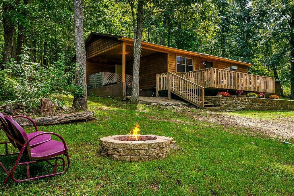 Centerpoint Trail Cabin- Perfect Hiking Just Steps Away Villa Compton Exterior photo